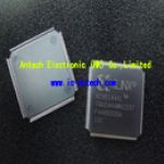XC95144XL-10TQG144C